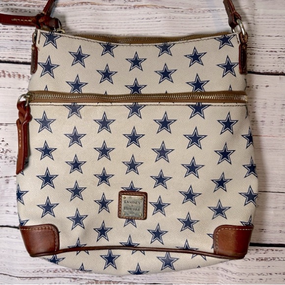 Dooney & Bourke Handbag - Picture 1 of 7